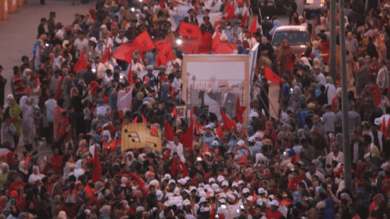 3万人以上のサハラウィ、国連西サハラ住民投票監視団の撤退を求めライユーンで座り込み